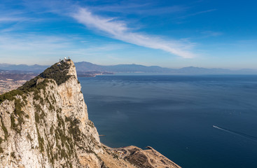 Fototapeta na wymiar Affenfelsen in Gibraltar - gewalter Ausblick
