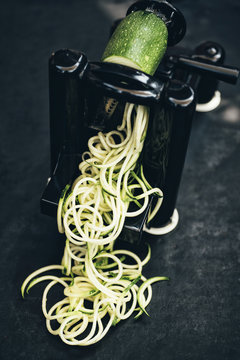 Food: Cutting Zucchini Spaghetti