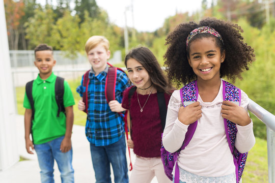 group pre-teen School Pupils Outside of the Classroom