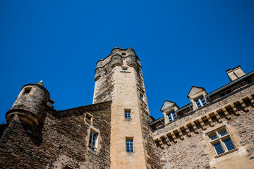 En visite dans le château d'Estaing