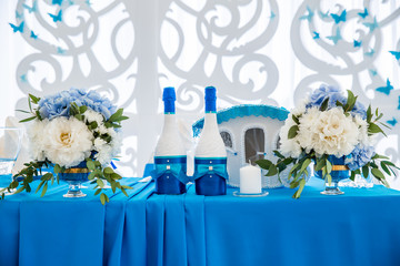 table for bride and groom in the wedding hall