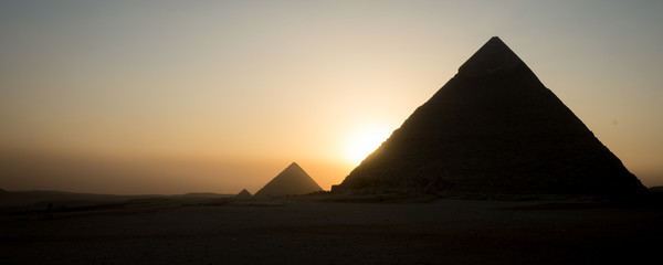 Giza Pyramids Sunset - obrazy, fototapety, plakaty