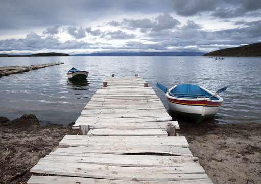 Rowing boats, Isla del Sol, Lake Titicaca, Boliva