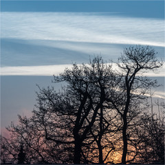 Coucher de soleil à Verneuil sur Seine près de Paris en France