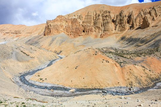 On the way from Leh to Manali, India