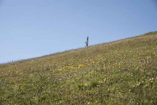 crocefisso in montagna