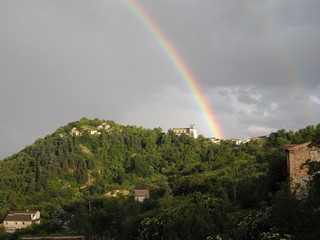arcobaleno in paese