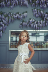 Naklejka premium Images of mother and daugter with ballons and dresses