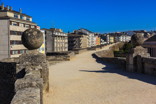 Footpath of the Roman wall of Lugo
