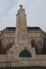 Obraz premium WWII memorial to the Soviet Red Army in Freedom Square, Budapest, Hungary