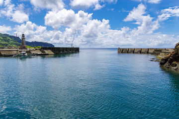 Obraz premium Mahatao Pier at Batan Island , Batanes