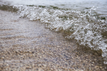 波打ち際　琵琶湖
