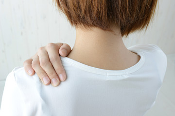 肩こり