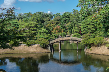 Fototapeta na wymiar Beautifully manicured grounds of Imperial Palace, Oikeniwa Garden, Kyoto, Japan