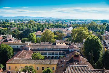 Fototapeta premium Panorama belvedere di Lucca, Italia veduta area