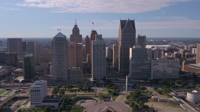 Aerial Michigan Detroit July 2017 Sunny Day 4K Inspire 2 