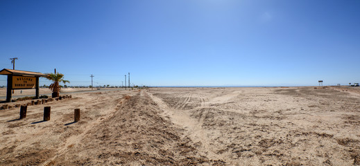 Fototapeta na wymiar Salton Sea, Bombay Beach, CA, USA