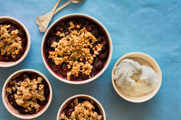 Dark sweet cherry crisp