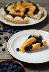 Tangerine blueberry fruit tart