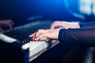 Piano. © BillionPhotos.com
