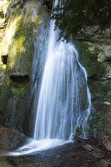 Fototapeta na wymiar Waterfall, Erlenbach, Switzerland