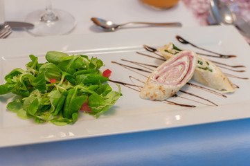 piquant pancake stuffed with ham and cheese