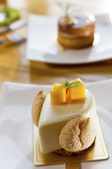 mango cake