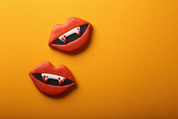 Funny Gingerbread Halloween Lips