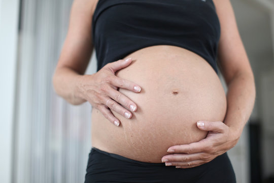 pregnant woman feeling activity