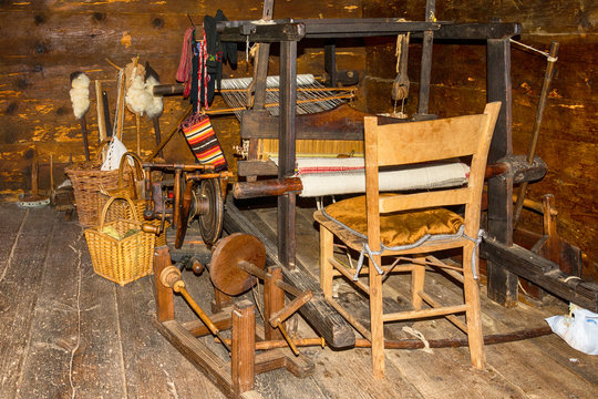 Old Weaving machine