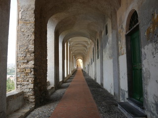 Fototapeta na wymiar Imperia Porto Maurizio - logge di Santa Chiara