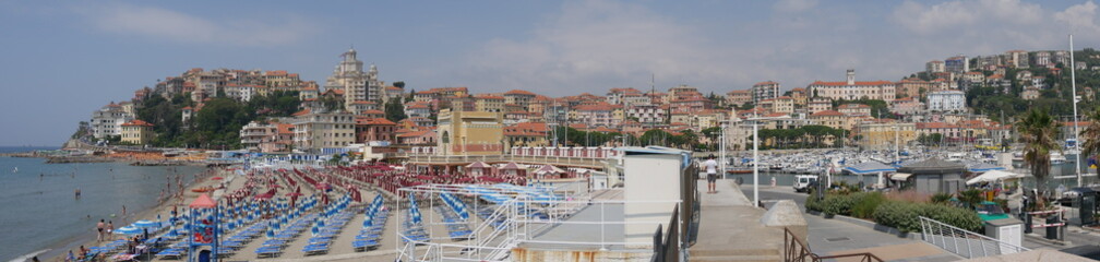 Imperia Borgo Marina - panorama su Porto Maurizio