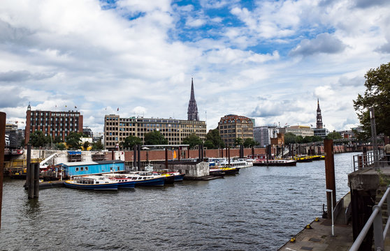 Hamburg- Am Hafen
