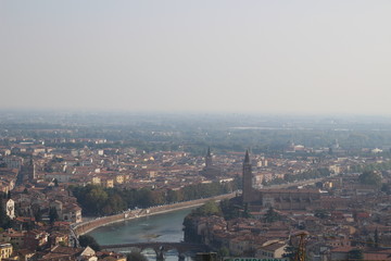 Fototapeta na wymiar Verona im Oktober