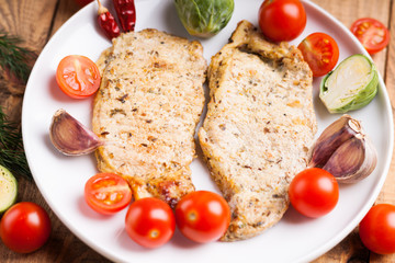Fried pork meat and vegetables 