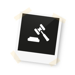 eingeklebtes Foto - Gerichtsbeschluss