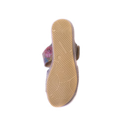 Orthopedic footwear for people with pronation of foot, top view on the sole