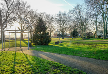 Fototapeta premium Island Gardens Park with the Greenwich foot tunnel.