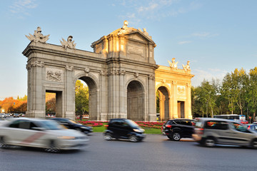 Puerta de Alcalá, Madrid, Spain - obrazy, fototapety, plakaty