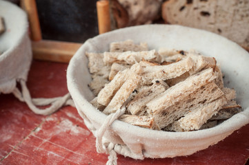 dégustation de pain artisanal au marché