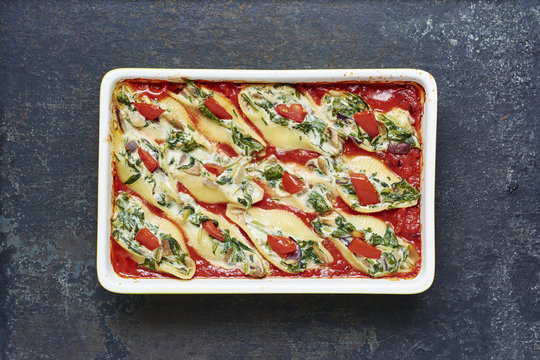 Spinach-Mushroom Stuffed Pasta Shells