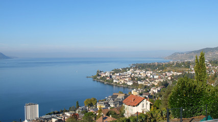 Fototapeta na wymiar Montreux von oben