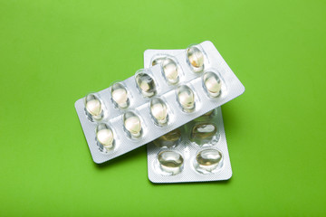 Packing omega capsules 3. Heart and brain health.