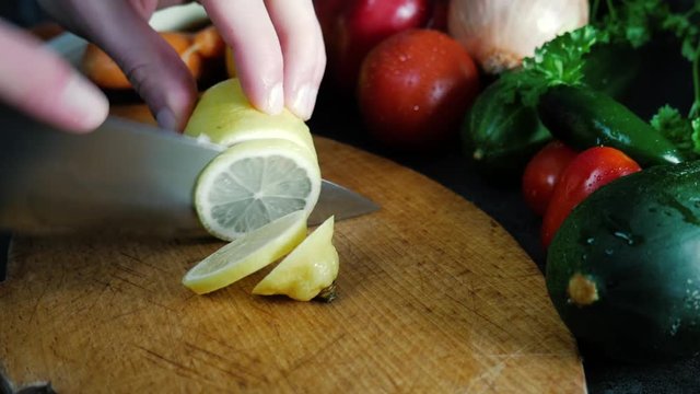 Preparation of lemon on the cutting board
