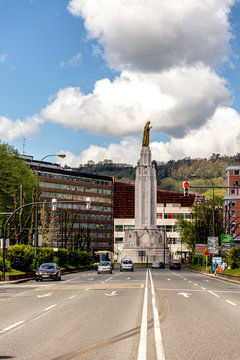 Plaza Del Sagrado Corazon En Bilbao