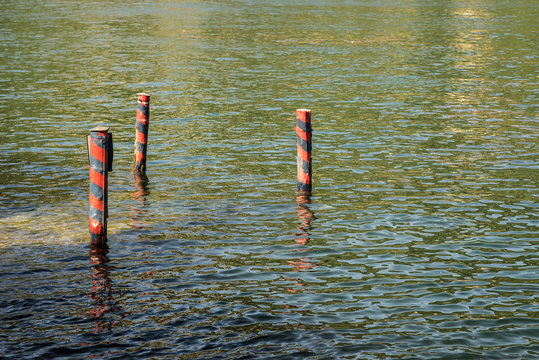 Lake pillons