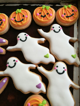 Lovely Halloween Cookies