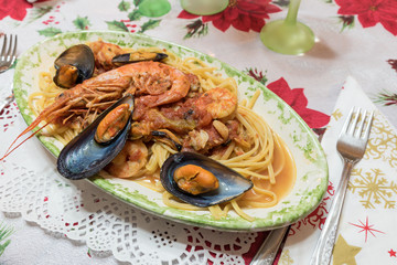 Spaghetti with seafood and shrimp