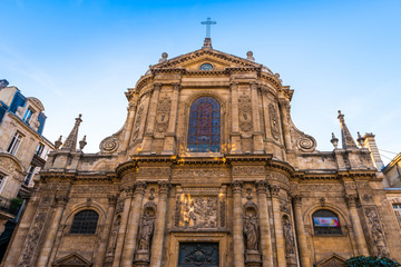 Fototapeta na wymiar Église Notre-Dame de Bordeaux en Gironde, Nouvelle-Aquitaine, France