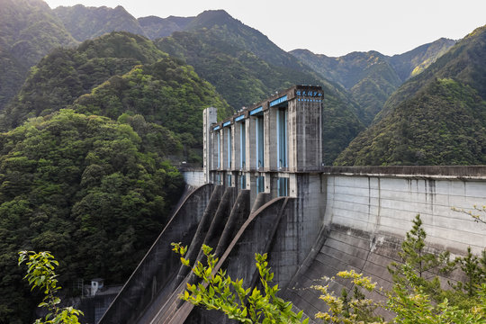 Sakuma Dam (佐久間ダム) in Shizuoka/Aichi, Japan